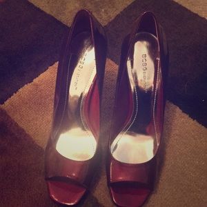 Burgundy heels BCBGeneration